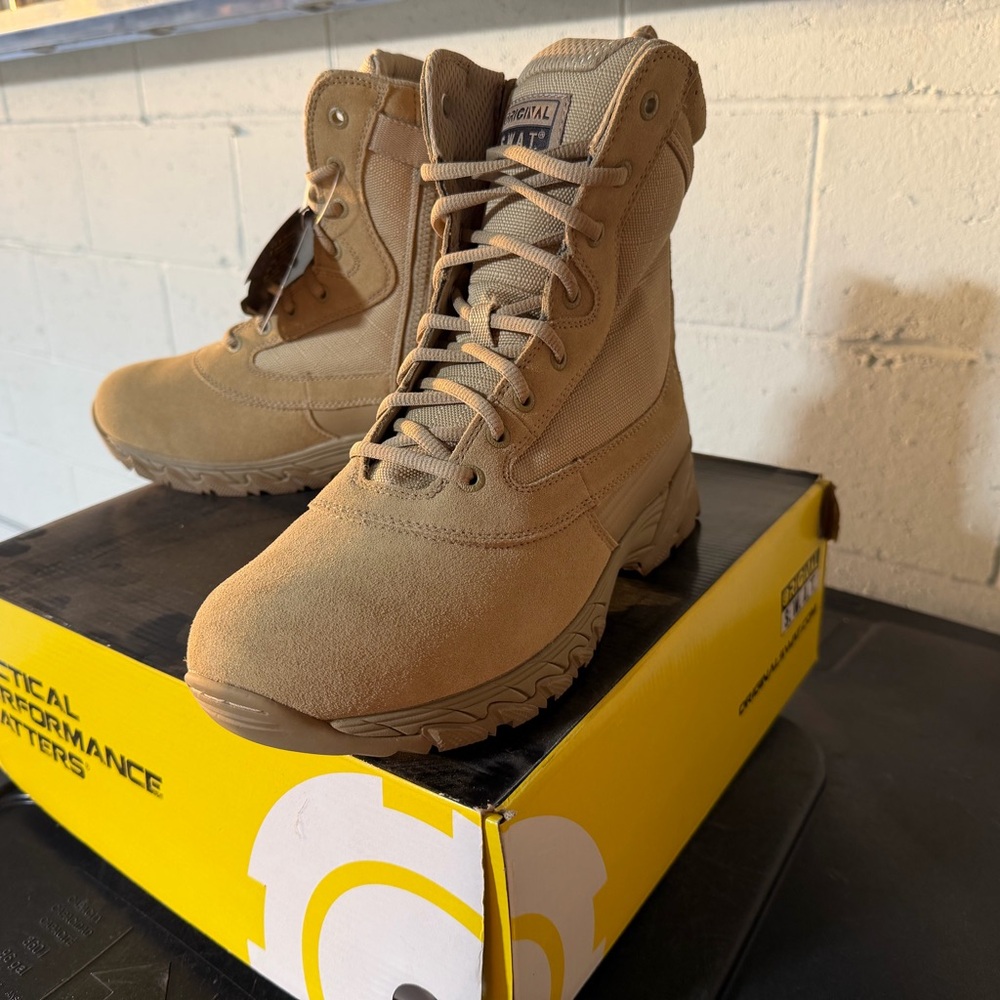 Tan Boots - Picture 3 of 4